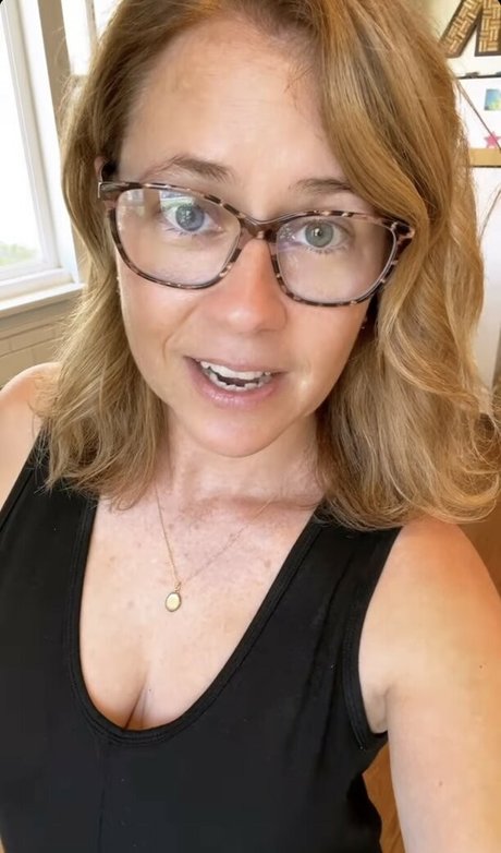 Nahá fotka uniklých OnlyFans od Jenna Fischer