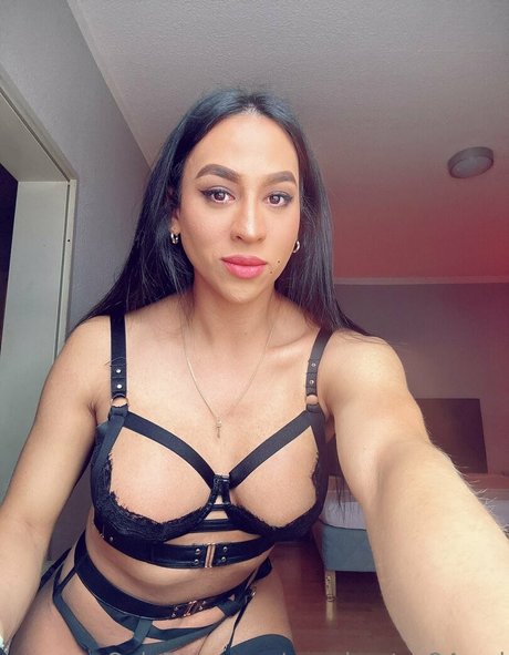 Pocahontas24real  nude leaked OnlyFans photo