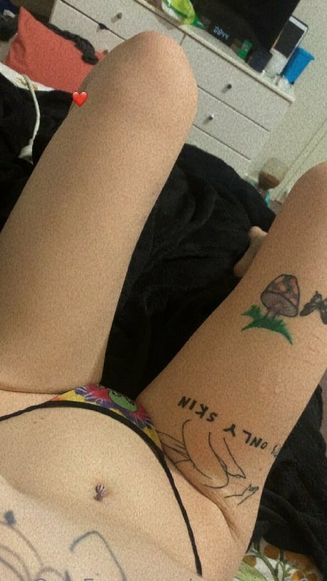 Naken läckt OnlyFans-bild av Summer96o