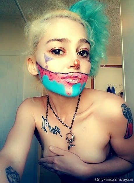 Pyxxii