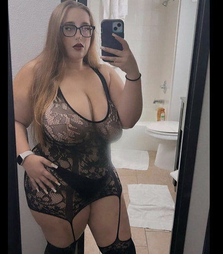 Nacktes geleaktes OnlyFans-Foto von Cassthesnowbunnyy