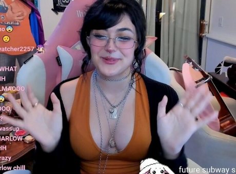 Nahá fotka uniklých OnlyFans od Bellabun