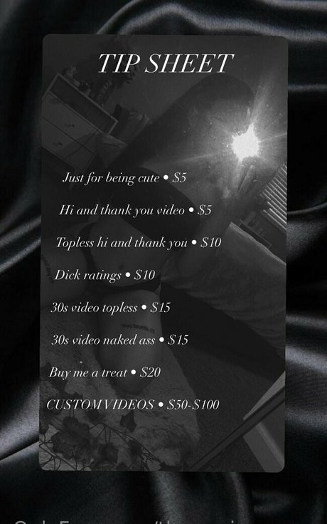 Themarianacross  nude leaked OnlyFans photo