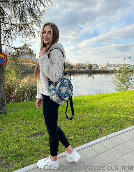 Preciousmia