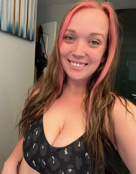 Curvycutiexo