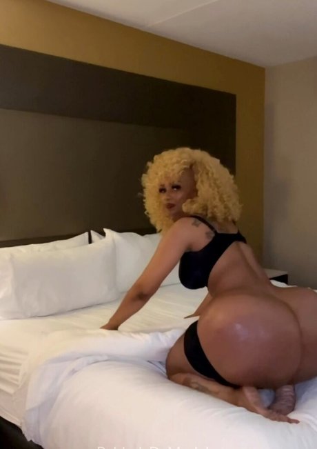 Pebbelz Da Model  nude leaked OnlyFans photo