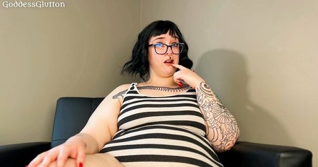 Mommyglutton