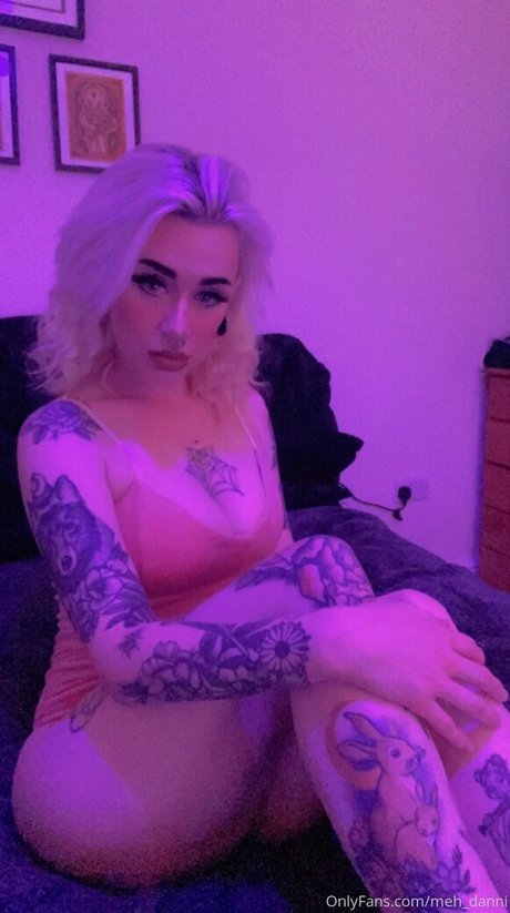 Naken lekkede OnlyFans-bilde av Mehdanni