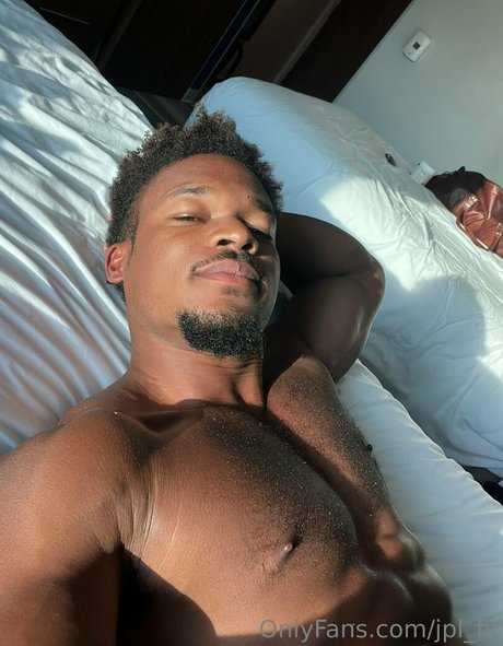 Nahá fotka uniklých OnlyFans od Jplfit
