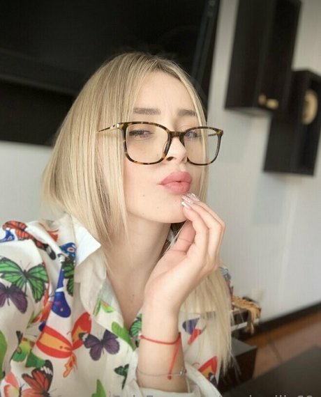 Anniewillfree