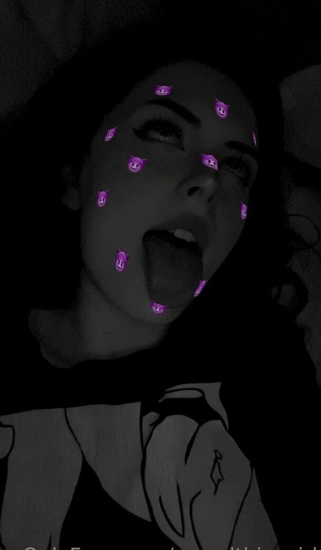 Yosadthiccgirl