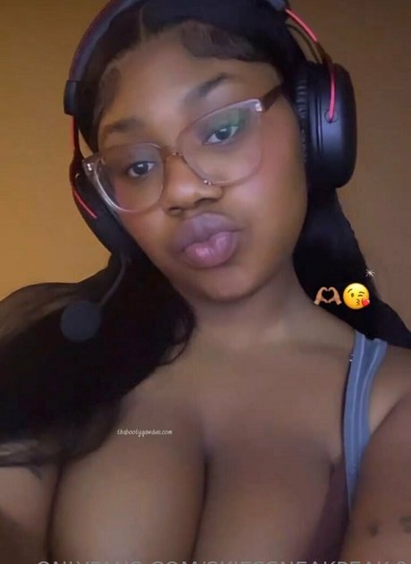 Foto di nudo di fuga di OnlyFans di Skiessneakpeak