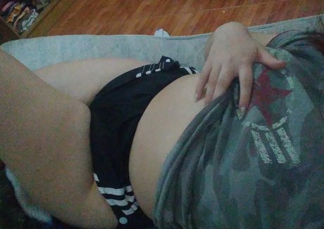 Photo nue de fuite OnlyFans de Mgagiselle