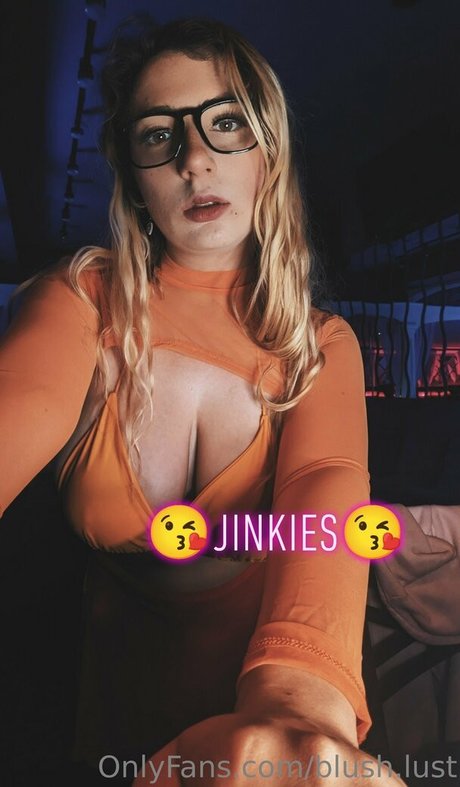 Alaston vuotanut OnlyFans-kuva Blushlust