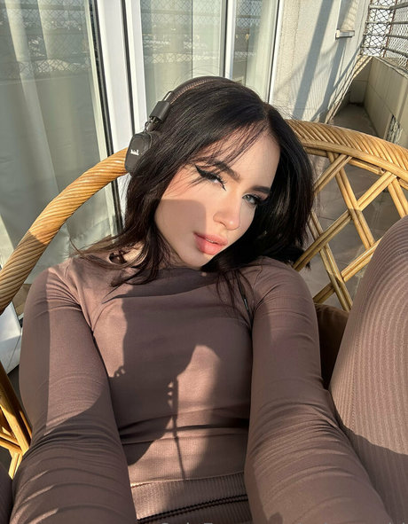 Nacktes geleaktes OnlyFans-Foto von Selenagirl
