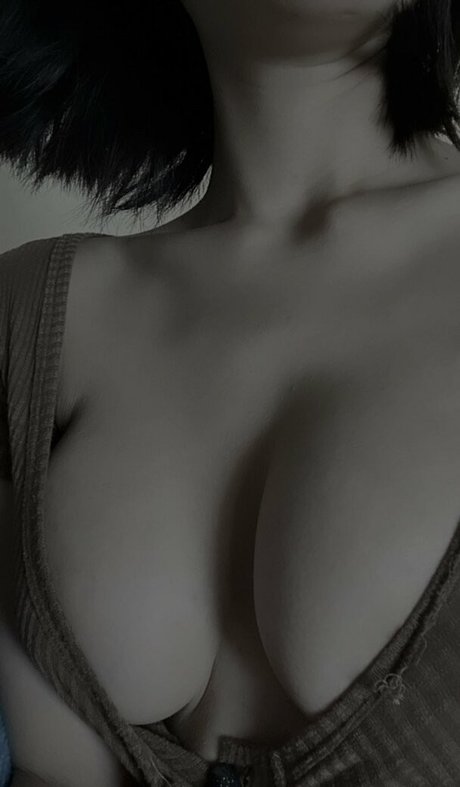 Nahá fotka uniklých OnlyFans od Shuolivia1104