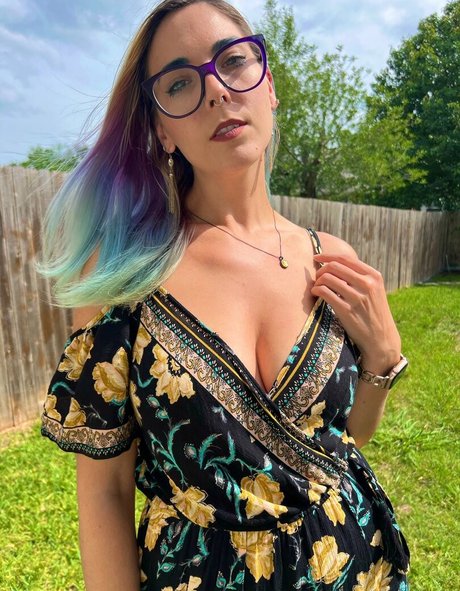 Christie Skylar