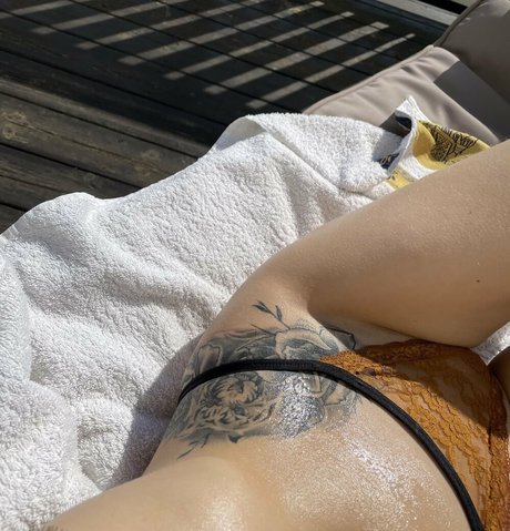 Nacktes geleaktes OnlyFans-Foto von Amandagrey