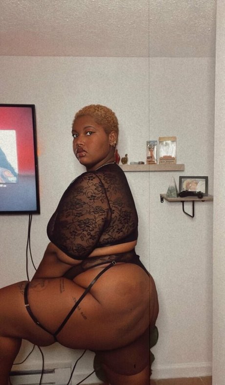 Elitebbwplus  nude leaked OnlyFans photo