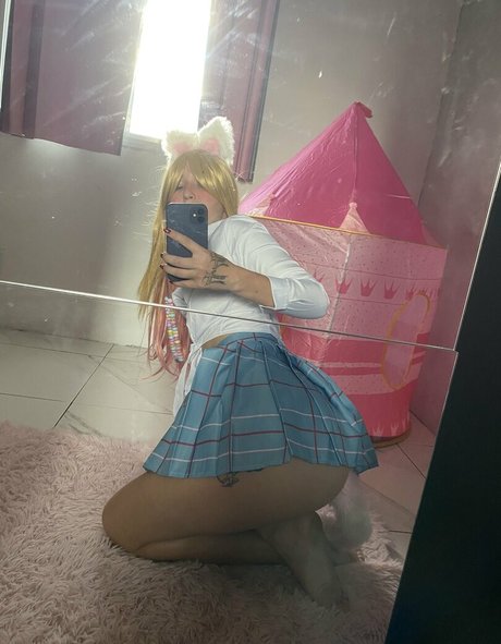 Обнаженная фотография утечки OnlyFans от Lisa Agra