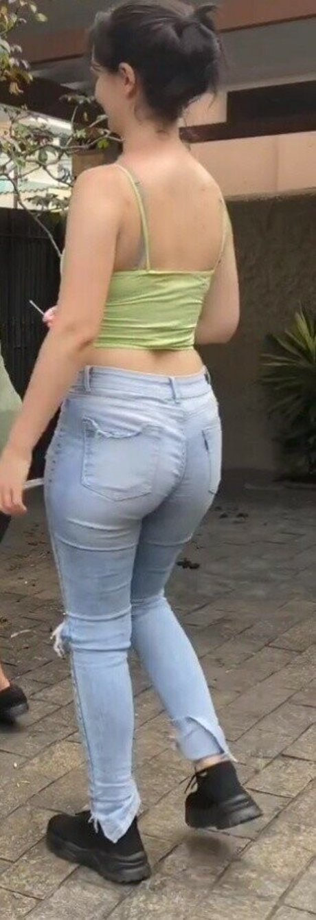 Alasti lekkinud OnlyFans-i pilt Bruna Dos Anjos