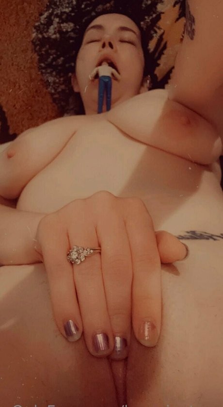 Lovegiantess