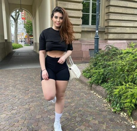 Ariane Rey