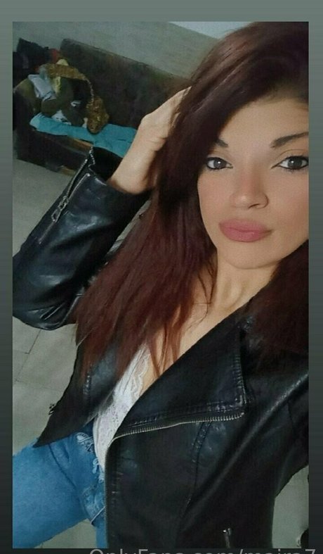 Nahá fotka uniklých OnlyFans od Maira7