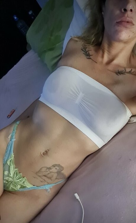 Aritana Maroni OnlyFans