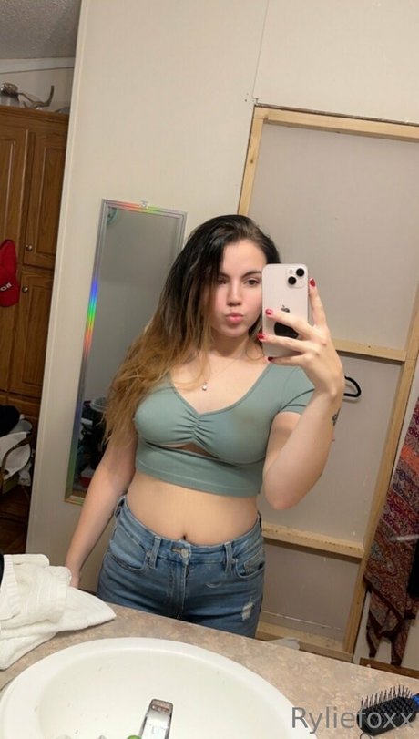 Ryliefoxxfree