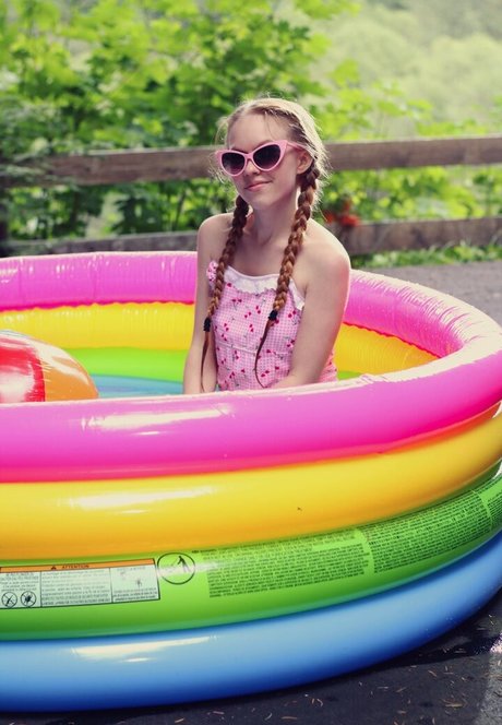 Nahá fotka uniklých OnlyFans od Dolly Little