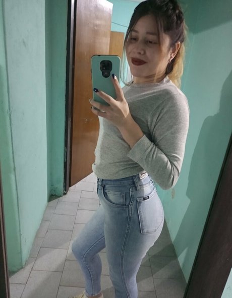 Photo nue de fuite OnlyFans de Lunaestrella10