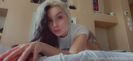 Imbxbyxo