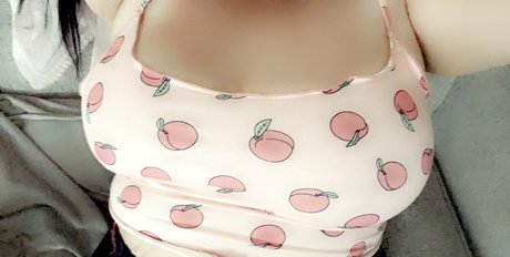 Alaston vuotanut OnlyFans-kuva Rosieofficial02