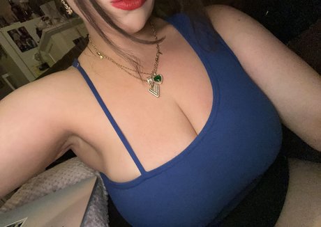 Vanessinator