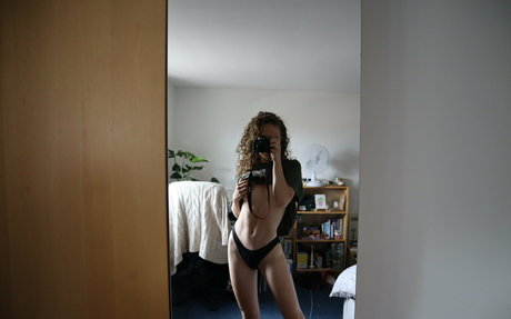 Nahá fotka uniklých OnlyFans od Freshkiwi