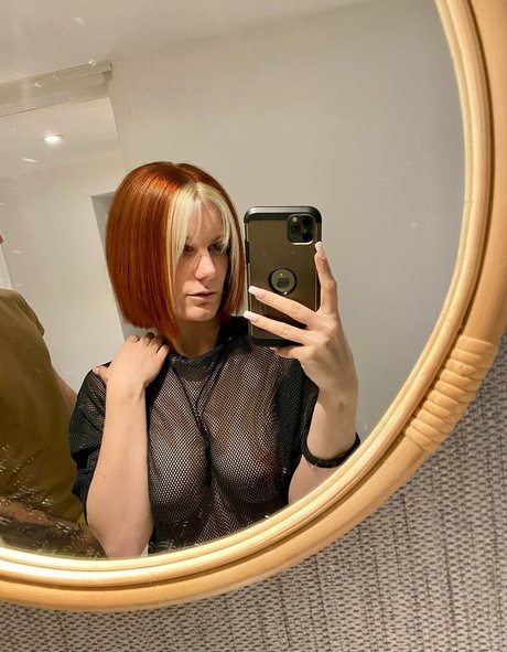 Anntheredhead