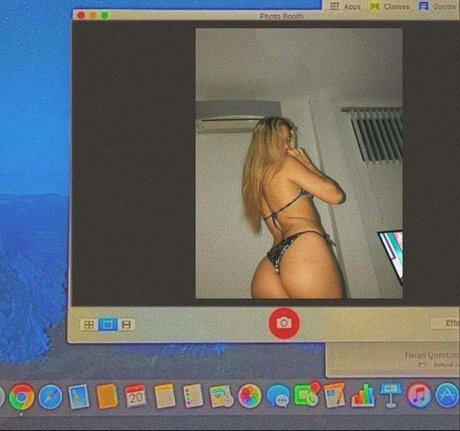 Naken läckt OnlyFans-bild av Domevelezzz
