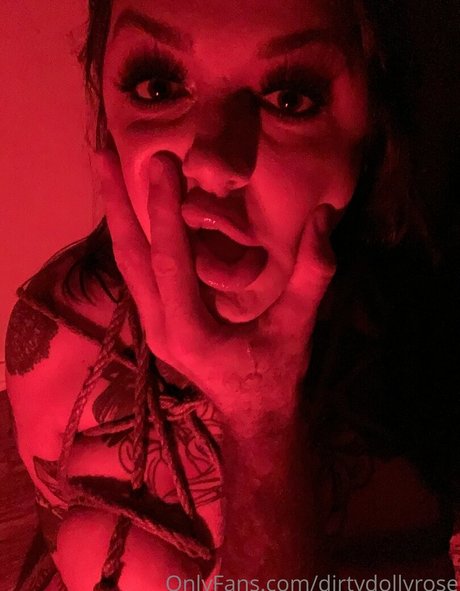 Dirtydollyrose