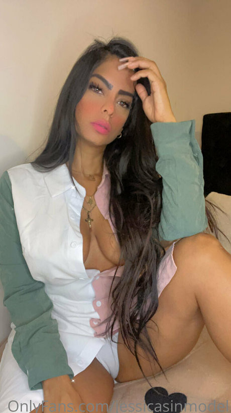 Curvyjessy  nude leaked OnlyFans photo