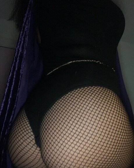 Foto di nudo di fuga di OnlyFans di Babymisato