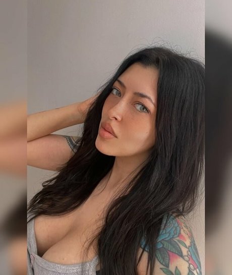 Nacktes geleaktes OnlyFans-Foto von Lucyboom