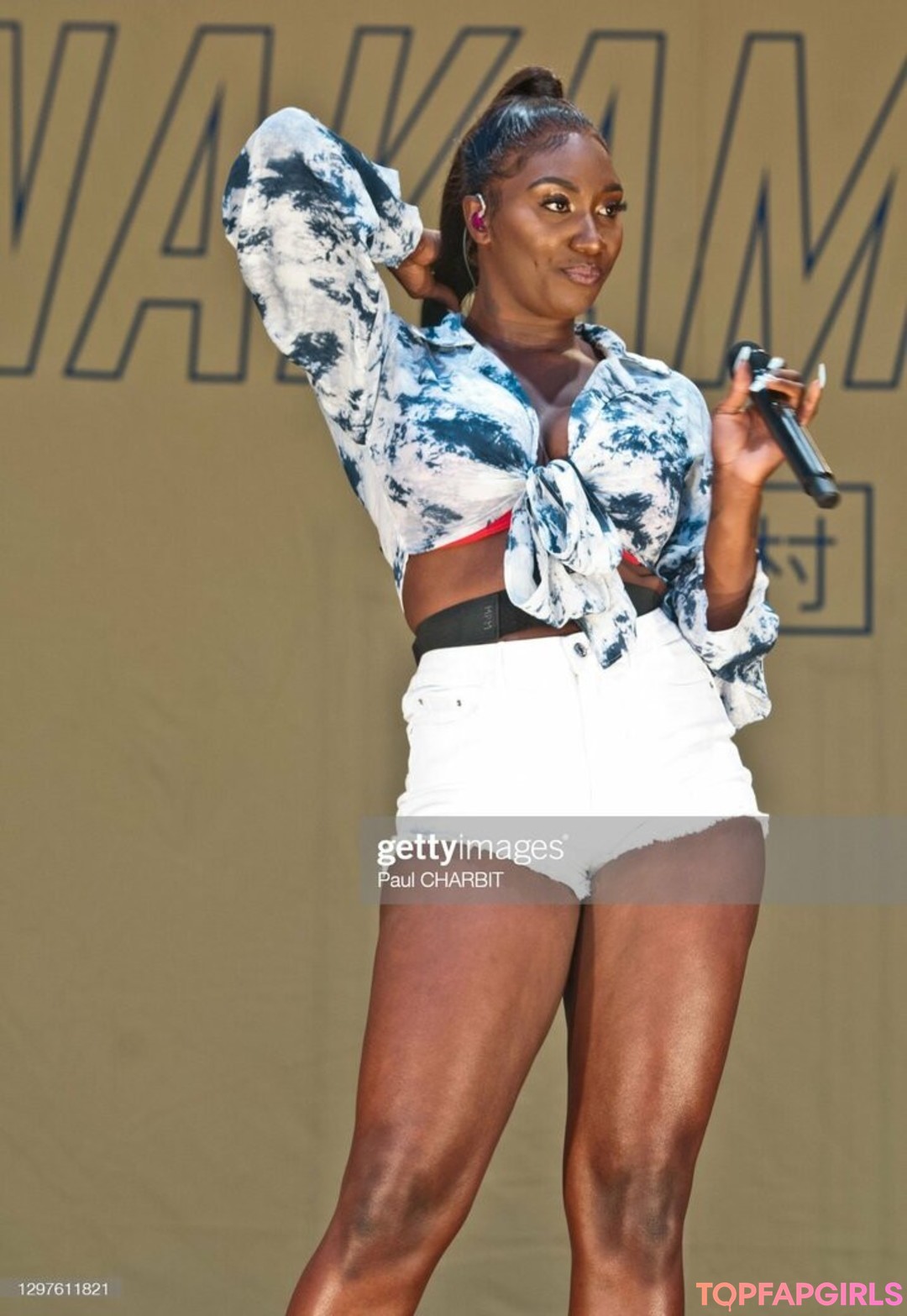 Foto desnuda filtrada de OnlyFans de Aya Nakamura #32