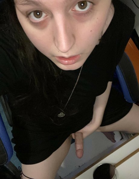Nahá fotka uniklých OnlyFans od Kindredskeleton