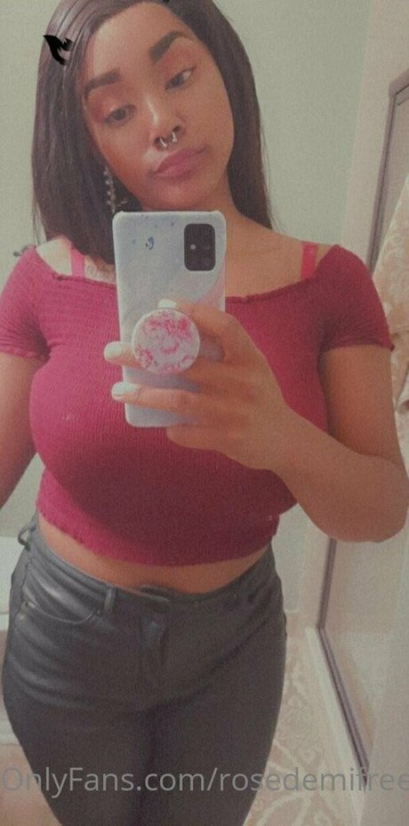Rosedemifree OnlyFans 유출 누드 사진