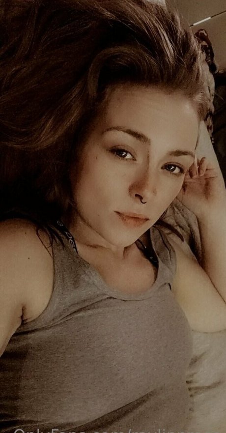Naken läckt OnlyFans-bild av Raylinnrose