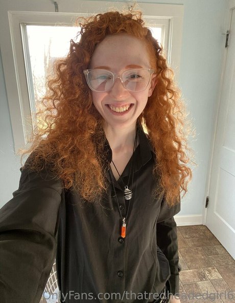 Thatredheadedgirl6