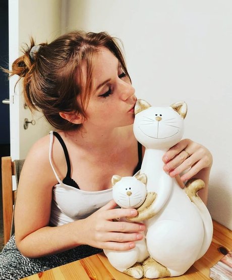 Nacktes geleaktes OnlyFans-Foto von Merona Asmr
