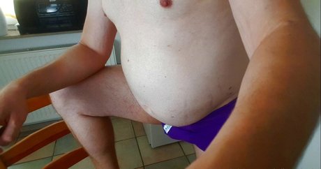 Bellystuffingfan  nude leaked OnlyFans photo