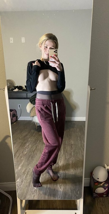 Pantyhose_princess99